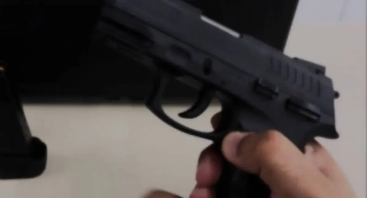 Polícia Militar apreende arma e prende suspeitos de violência doméstica em RO