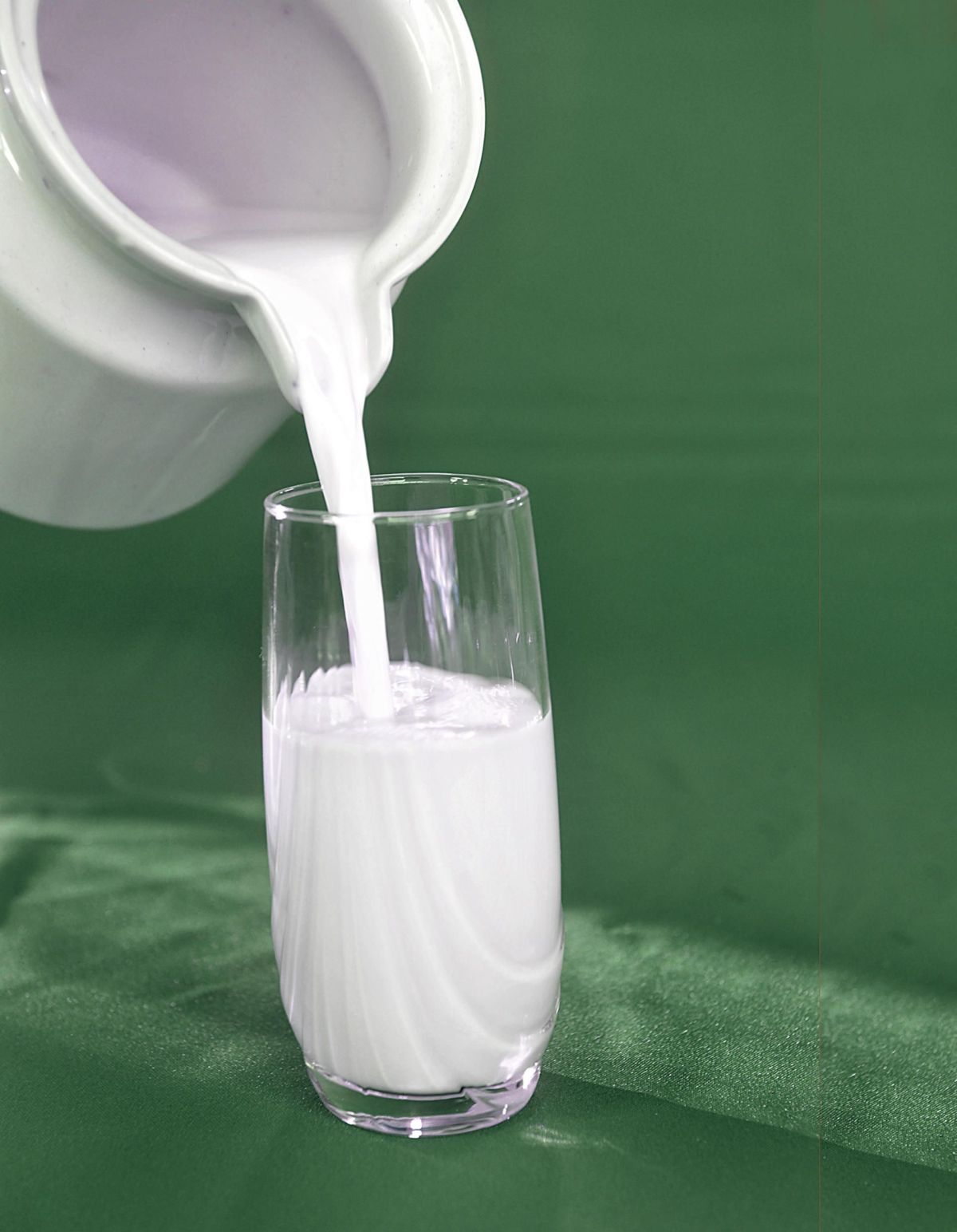 Produtores de leite ampliam escala e lideram avanço da pecuária no Brasil