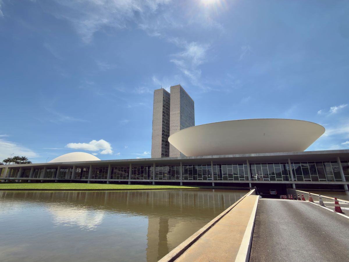 PT pede mais tempo para votar projeto de minerais críticos