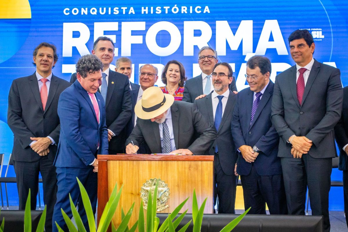 Reforma tributária: Durigan diz que empresas apenas enviarão notas fiscais