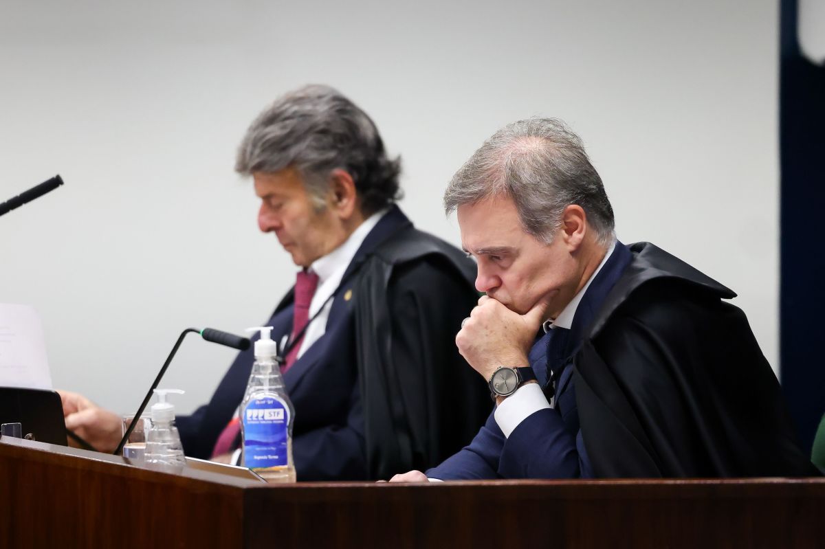 Segunda Turma decidirá no dia 22 se mantém ex-chefe do BRB na prisão