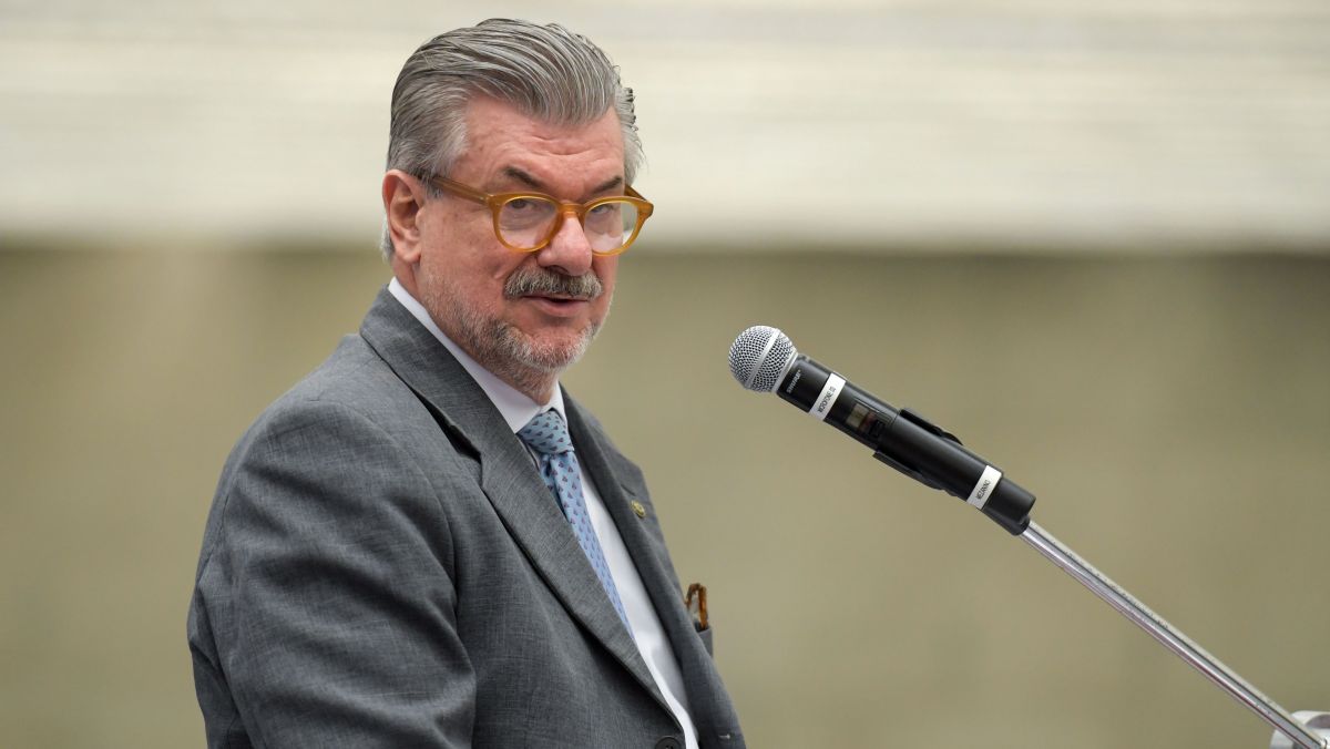 STJ decide hoje se abre processo contra Buzzi por importunação sexual