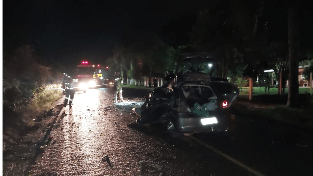 Três adultos e duas crianças morrem após acidente em SC