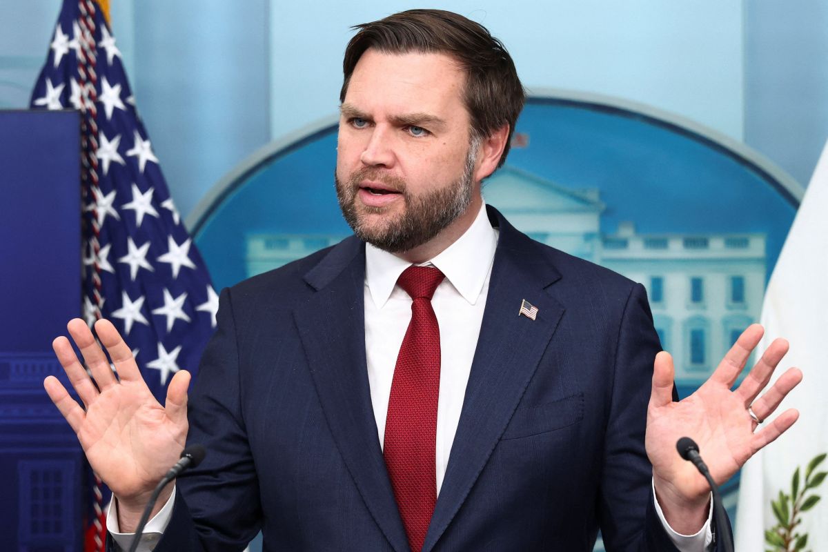 Vance diz lutar por “grande acordo” que Trump quer com o Irã