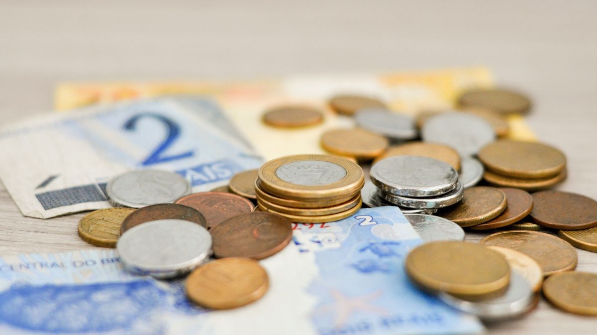 23% guardam dinheiro regularmente: retrato da reserva financeira