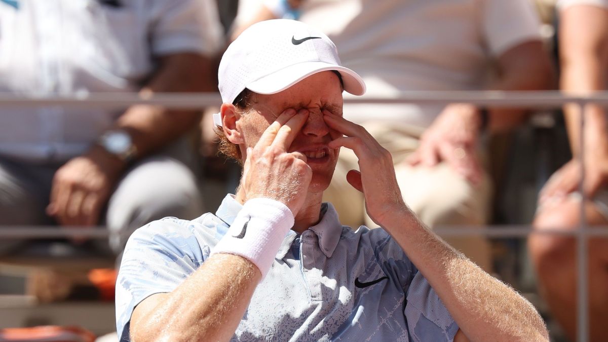 Ausência de Alcaraz e queda de Sinner deixam Roland Garros sem favorito