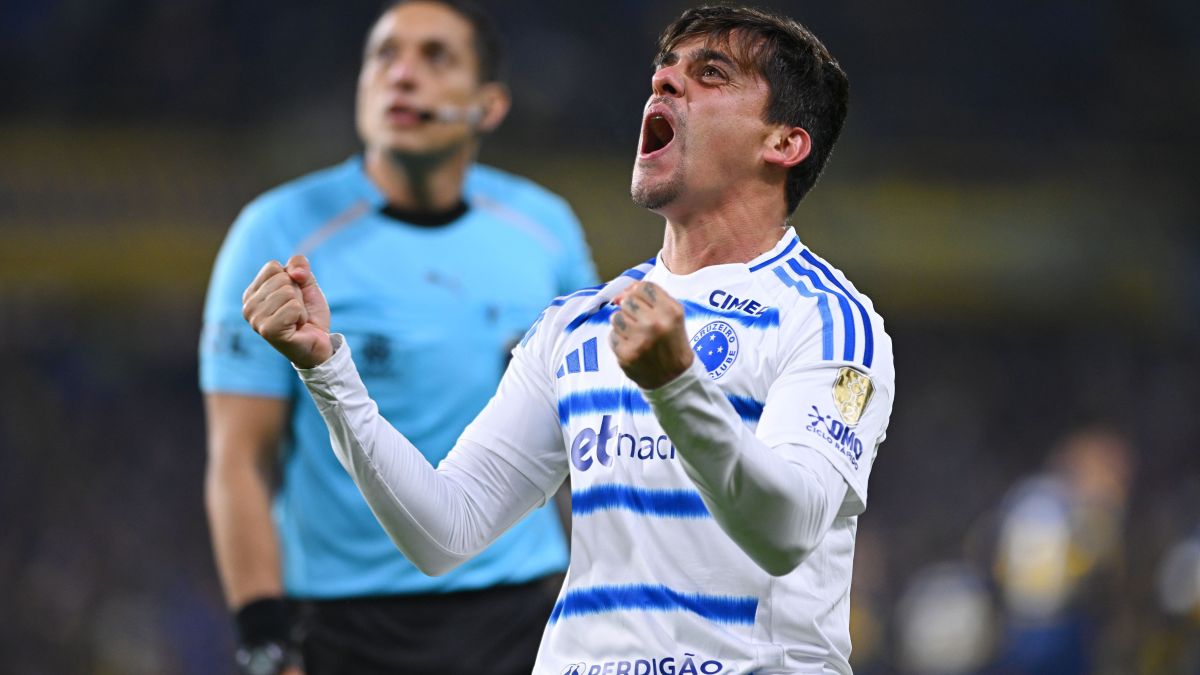 Boca Juniors x Cruzeiro: Fagner volta a marcar gol após cinco anos de jejum