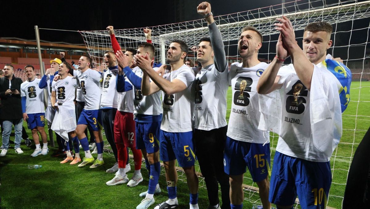 Bósnia é a primeira seleção a divulgar os convocados para a Copa do Mundo