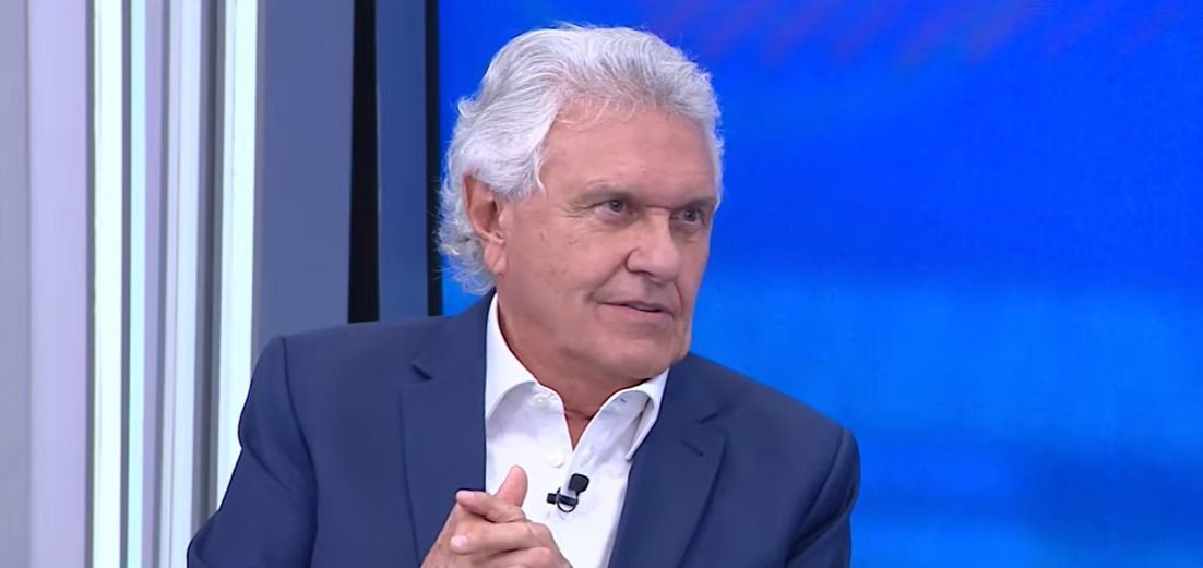 Caiado cobra explicações de Flávio sobre relação com Vorcaro