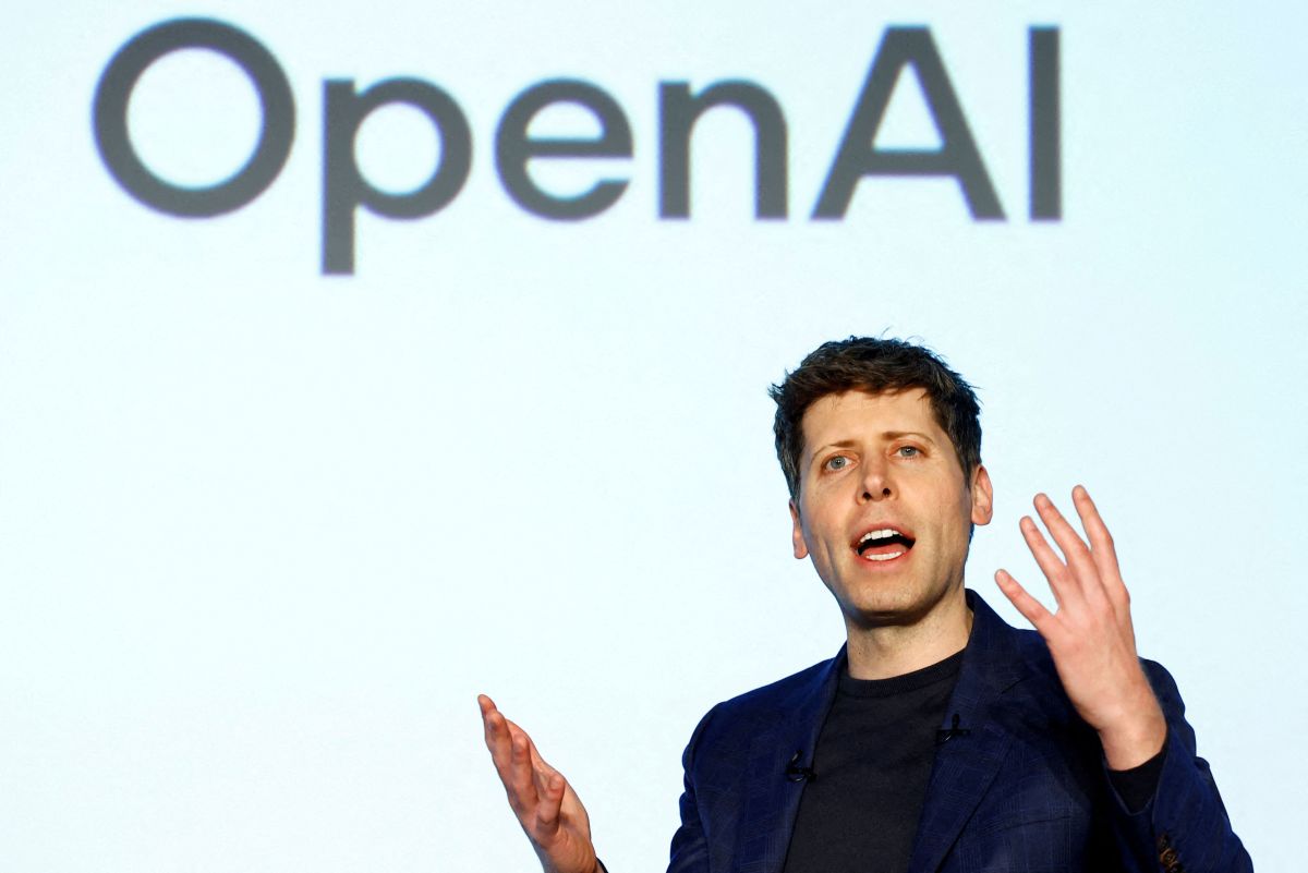 CEO da OpenAI diz ser improvável que IA leve a “apocalipse do emprego”
