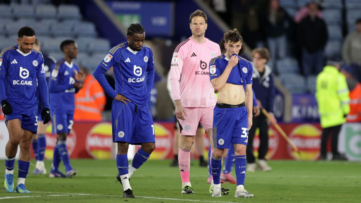 Como queda de Leicester e Sheffield serve de alerta no futebol brasileiro