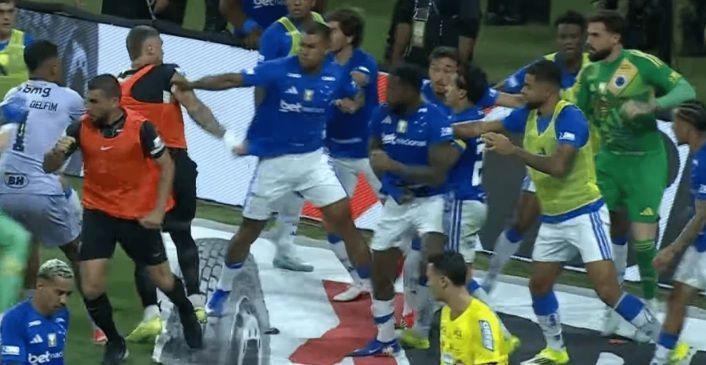 Cruzeiro e Atlético-MG duelam em primeiro clássico após pancadaria