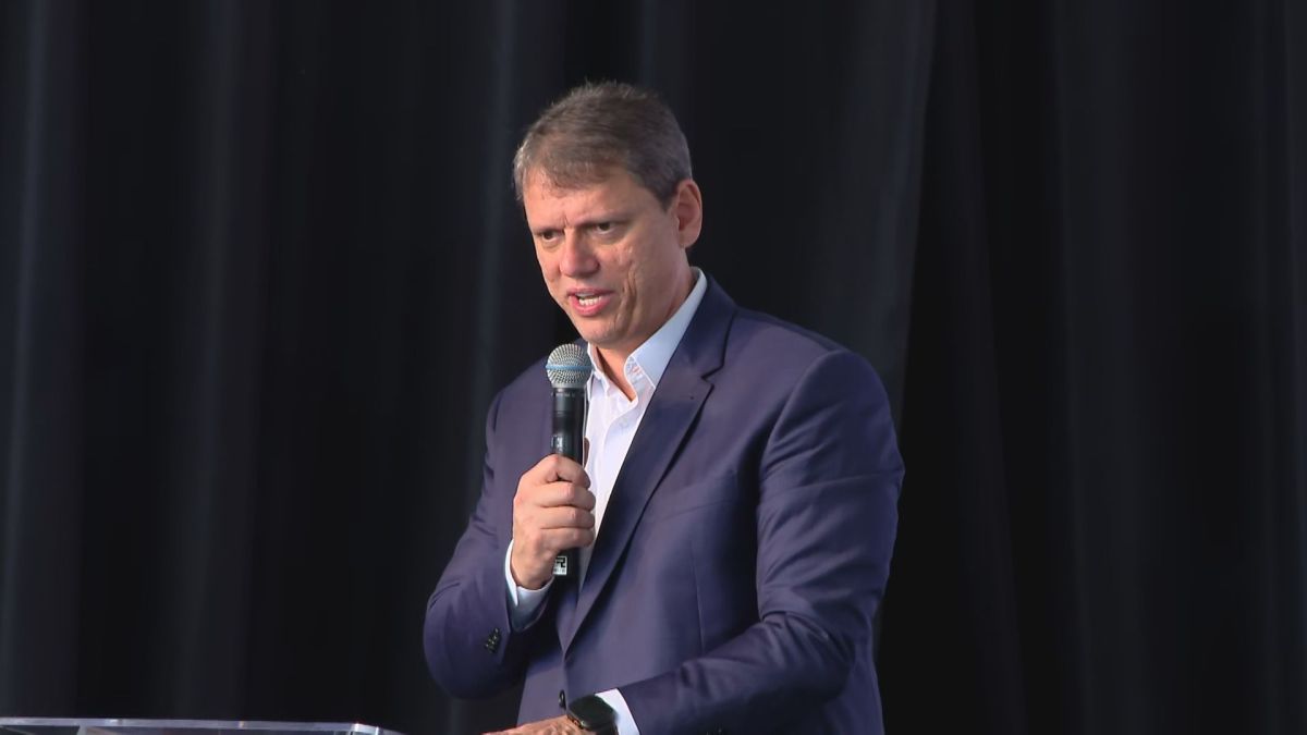 Em vídeo, Tarcísio acusa governo e PT de “descaso” com o agronegócio