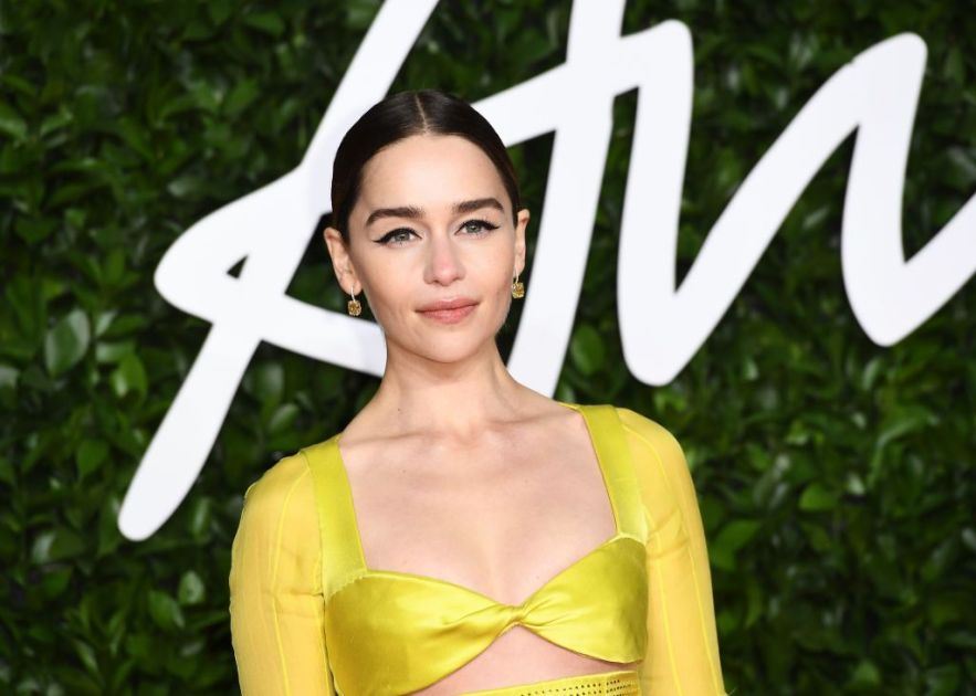 Emilia Clarke admite frustração após perder o Emmy: “Arrasada”