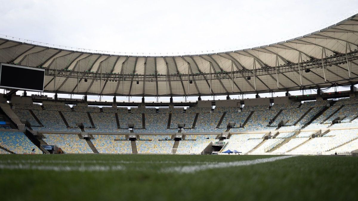 Flamengo x Coritiba: escalações e onde assistir ao jogo do Brasileirão
