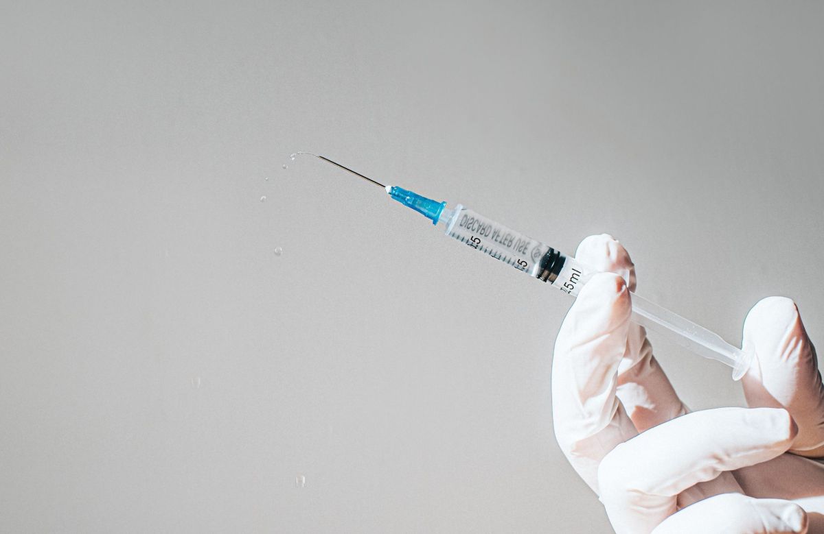 Homem é condenado a pagar R$ 60 mil por transmitir HIV à companheira em SC