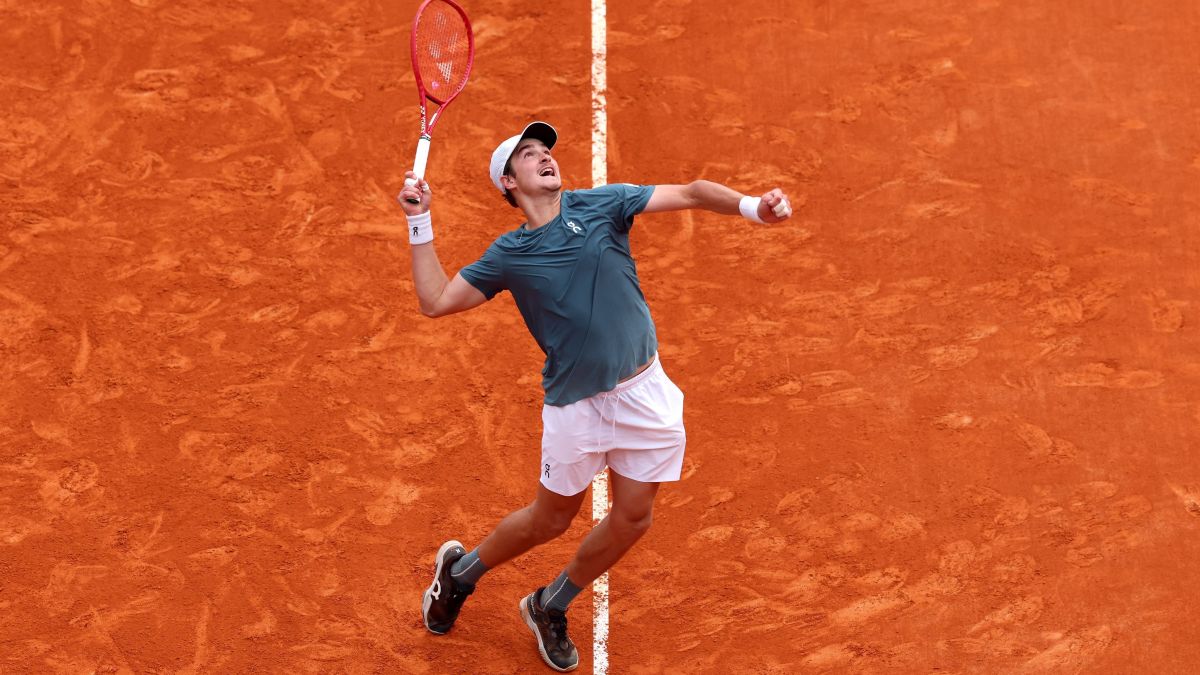 João Fonseca x Luka Pavlovic: horário e onde assistir a Roland Garros