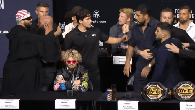 Lutador provoca Poatan e causa confusão em coletiva do UFC; veja