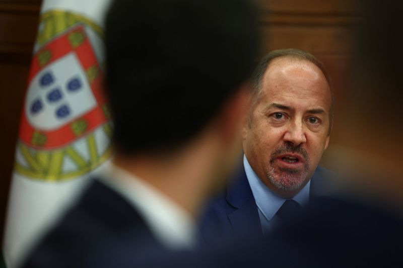 Membro do BCE diz que guerra no Irã terá impacto relevante nos preços