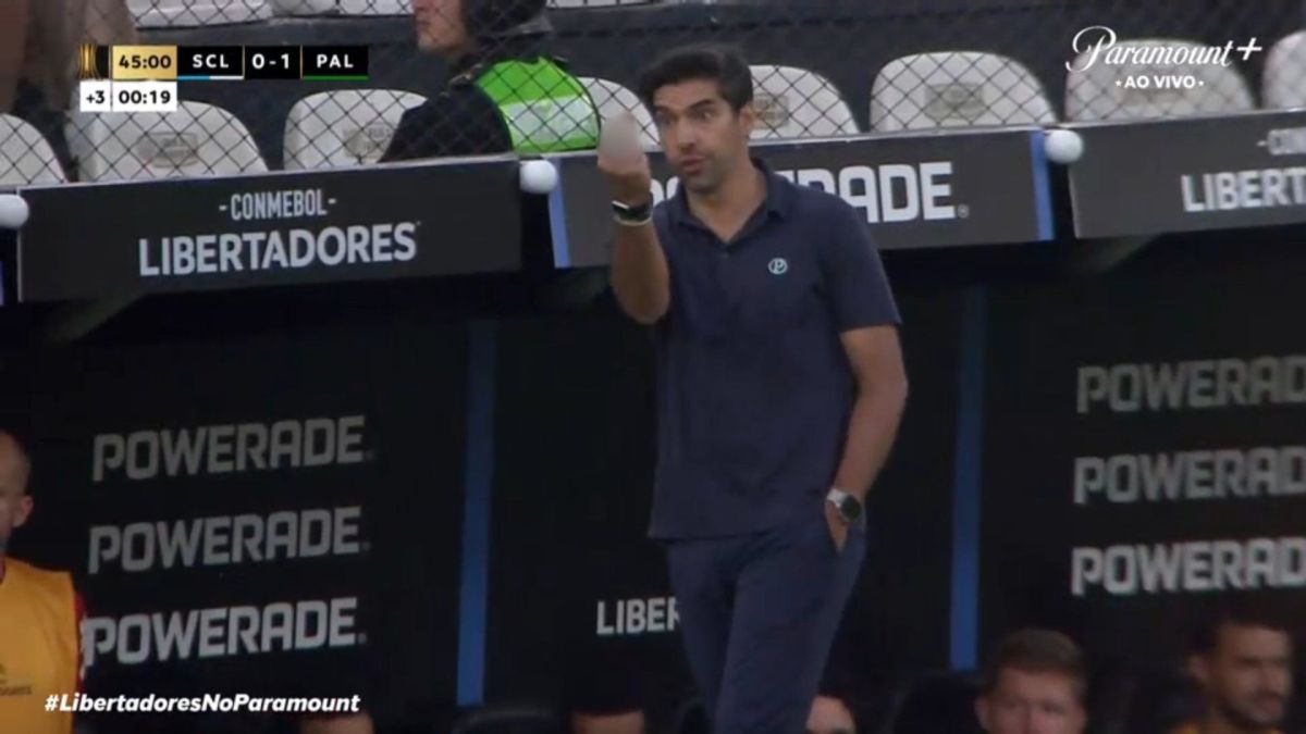 Palmeiras: Abel Ferreira é punido pela Conmebol após gesto obsceno