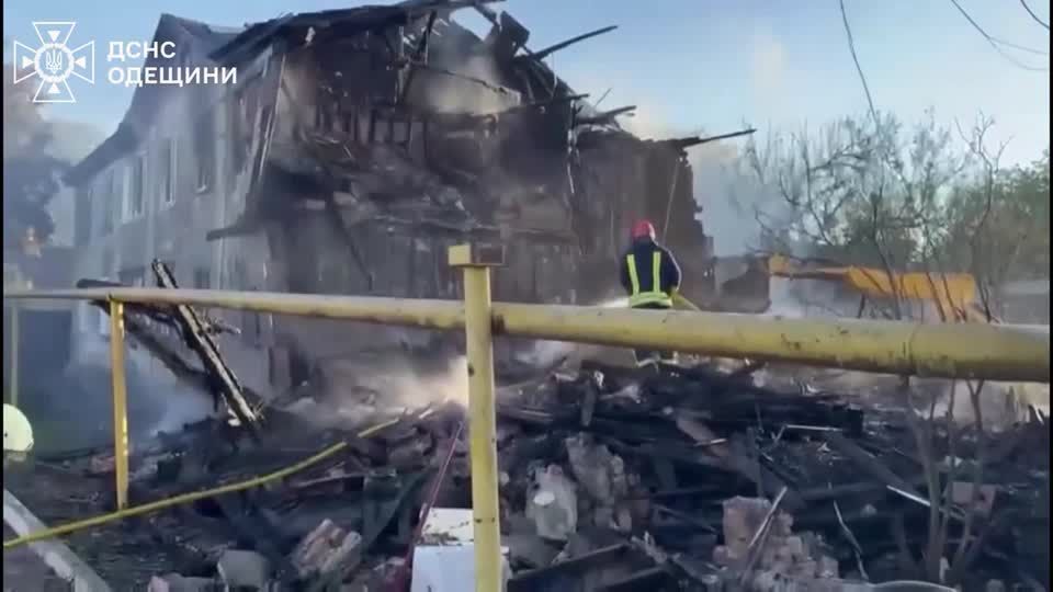 Rússia ataca porto da Ucrânia, enquanto Kiev dispara drones contra Moscou