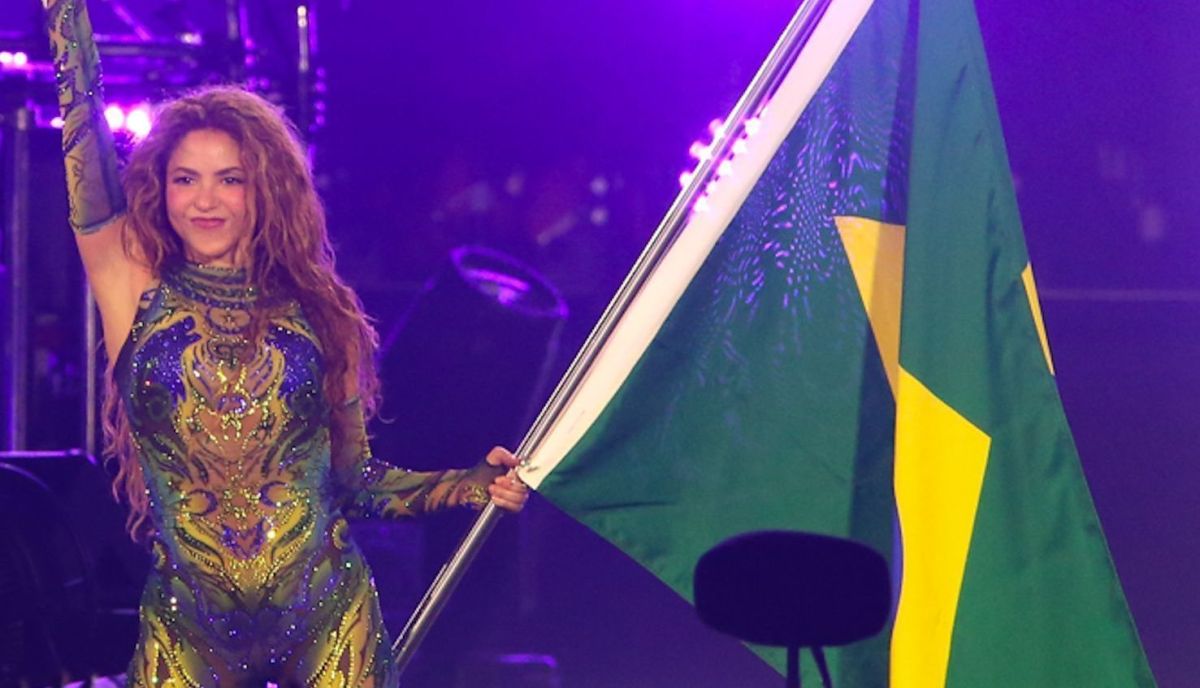 Shakira: saiba como foi show que reuniu 2 milhões de pessoas em Copacabana