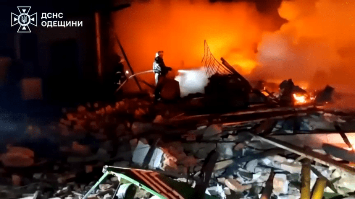 Ucrânia acusa Rússia de violar cessar-fogo iniciado por Zelensky