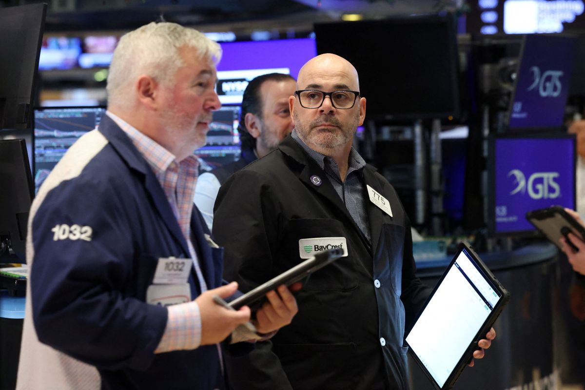Wall Street sobe com expectativa por acordo entre EUA e Irã