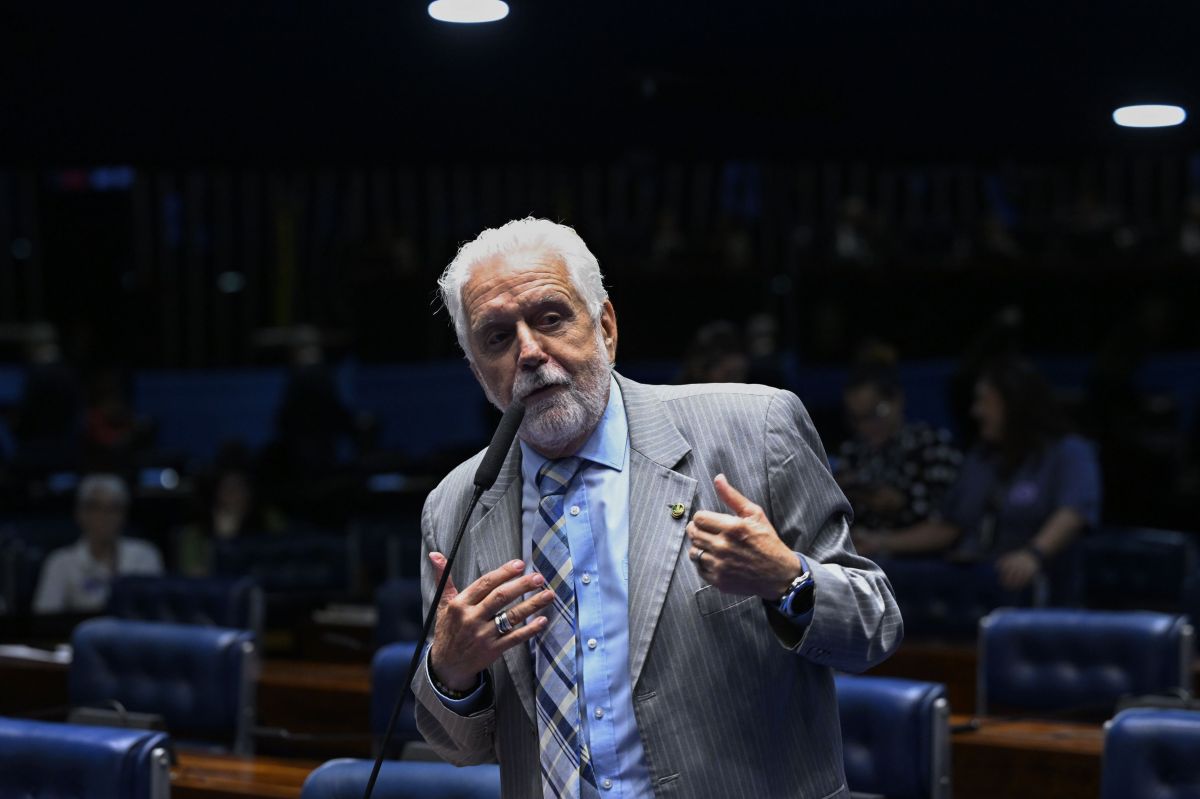 Ala do governo eleva pressão por saída de Jaques Wagner