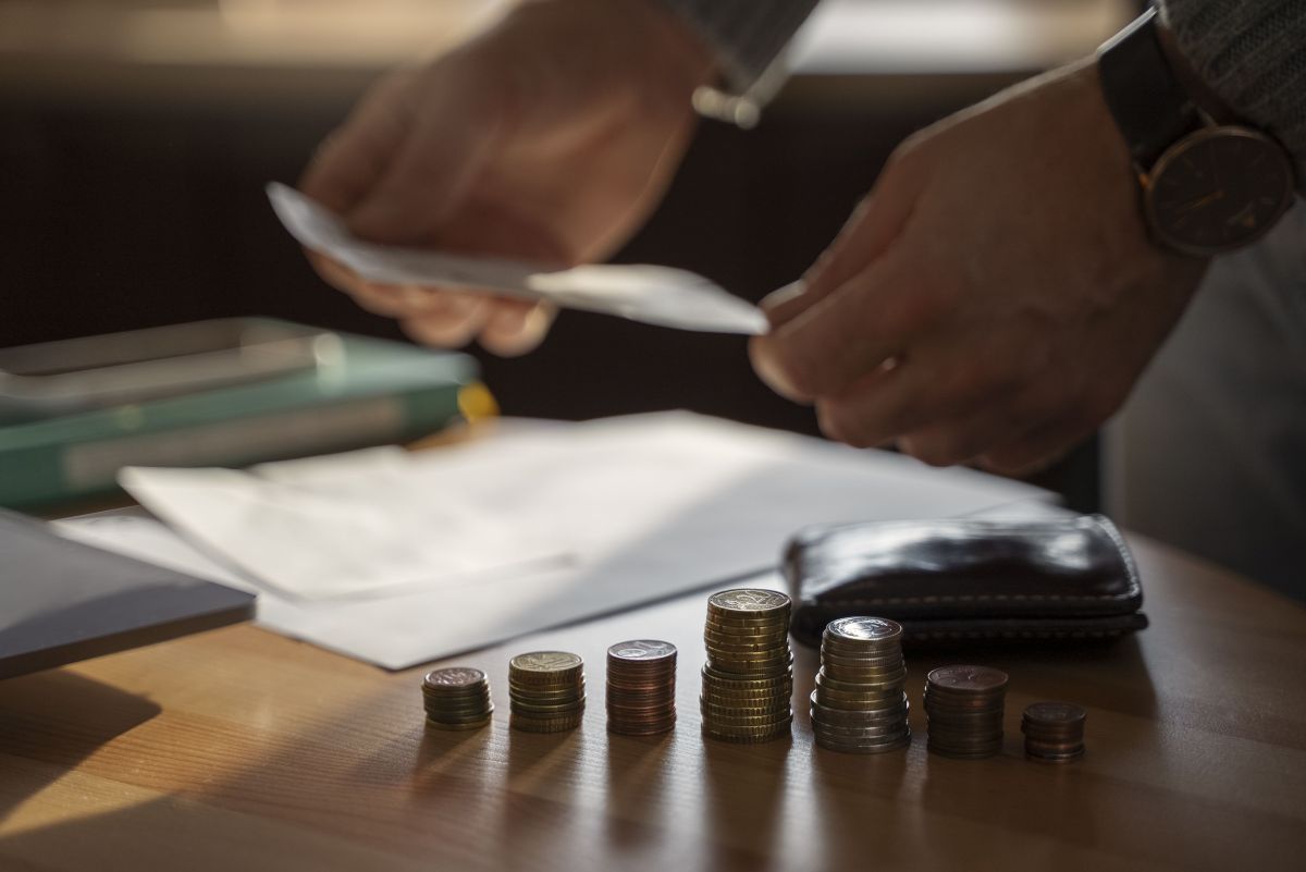 Como entender os juros do seu banco: glossário prático com exemplos reais