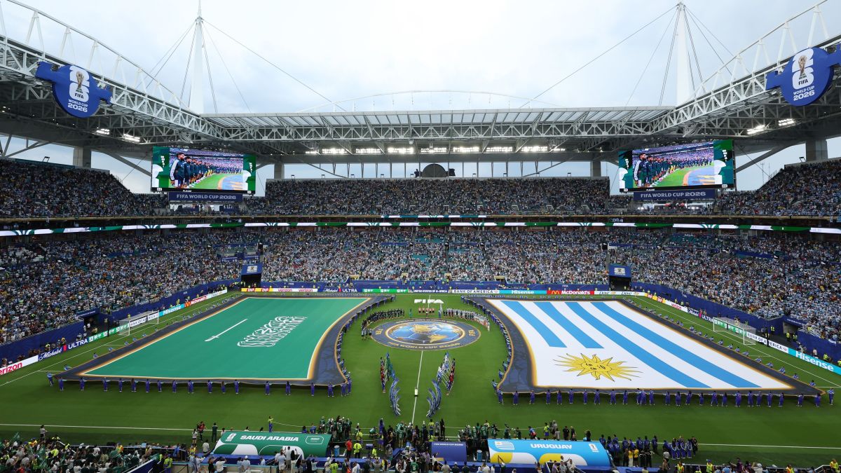 Copa: saiba por que a bandeira da Arábia Saudita não pode tocar no gramado