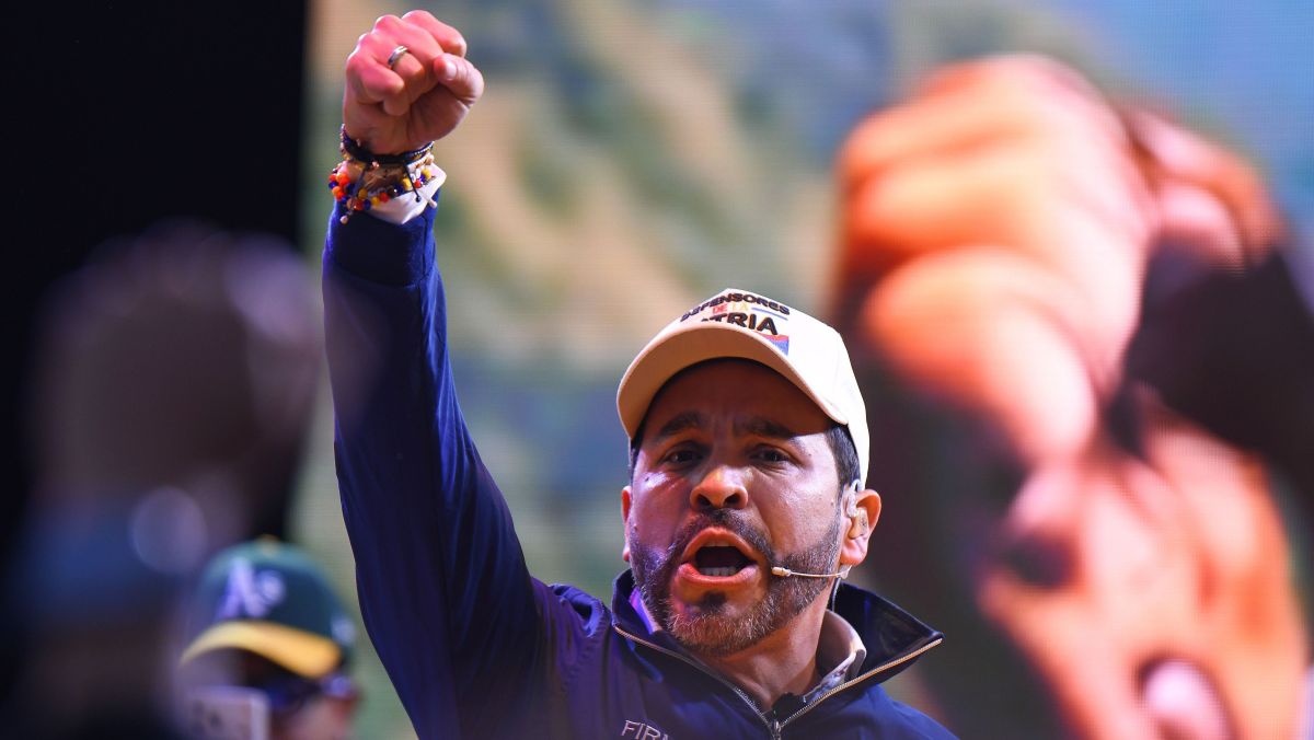 De la Espriella celebra vitória em pré-contagem e diz que Trump parabenizou
