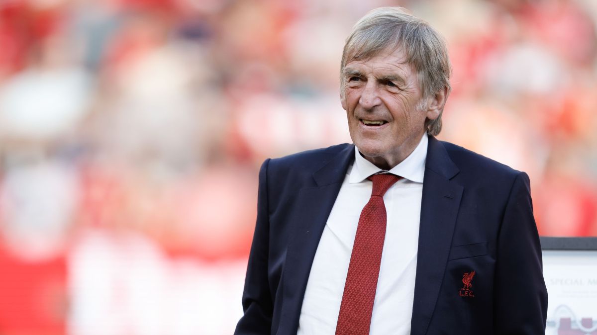 Ídolo do Liverpool e da Escócia, Kenny Dalglish revela estar com câncer