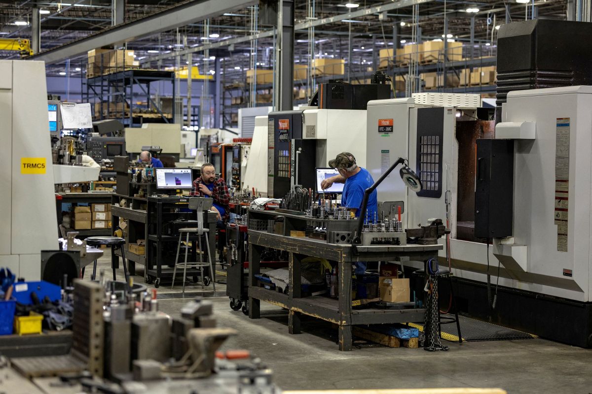 Indústria dos EUA cresce em junho, aponta PMI