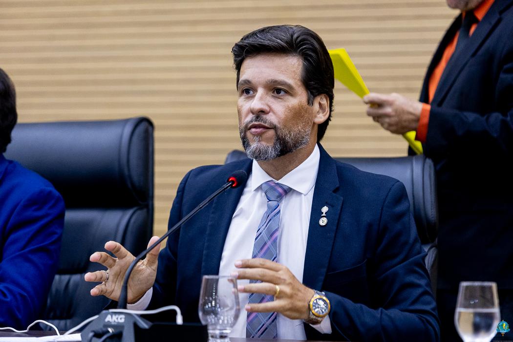 Lei de autoria de Delegado Camargo institui o Dia Livre de Impostos em Rondônia