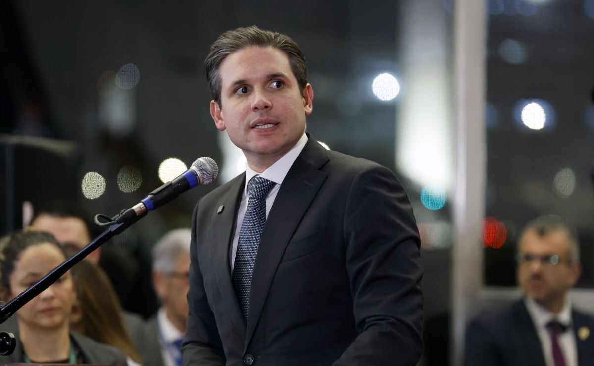 Motta diz que pediu ao governo retirada de urgência em PL da 6×1