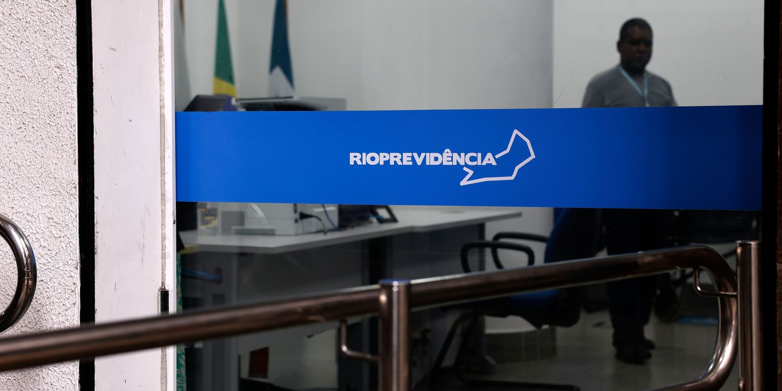 Rioprevidência anuncia reversão de recursos de custeio para benefícios