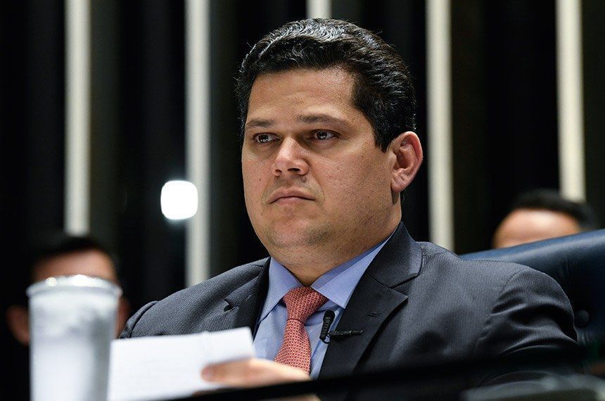 Senado avança com pautas-bomba enquanto 6×1 segue com calendário indefinido