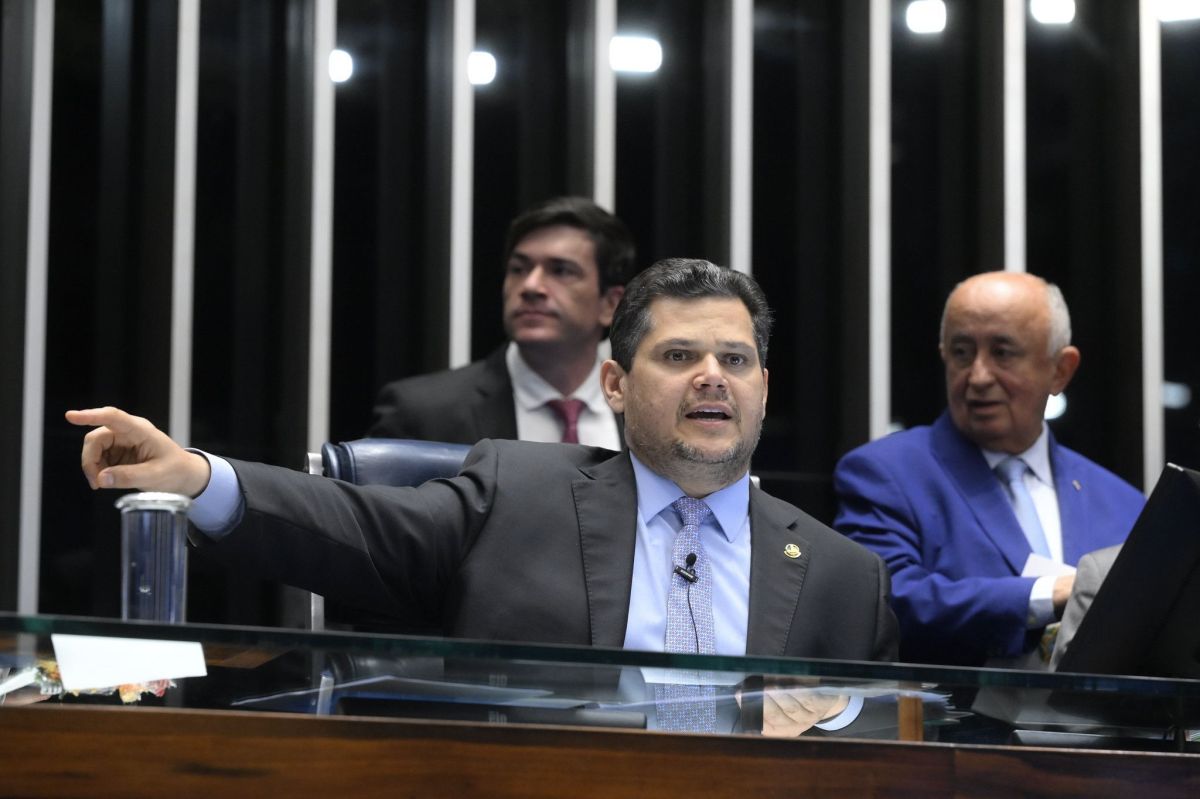 Senado pode votar PEC que custaria ao menos R$ 28 bi aos cofres da União
