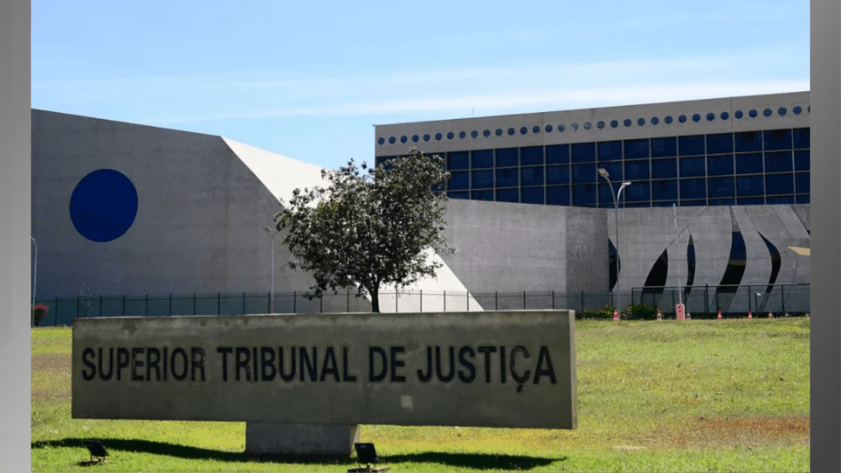 STJ nega estupro de vulnerável em caso de jovem de 18 anos com menina de 13
