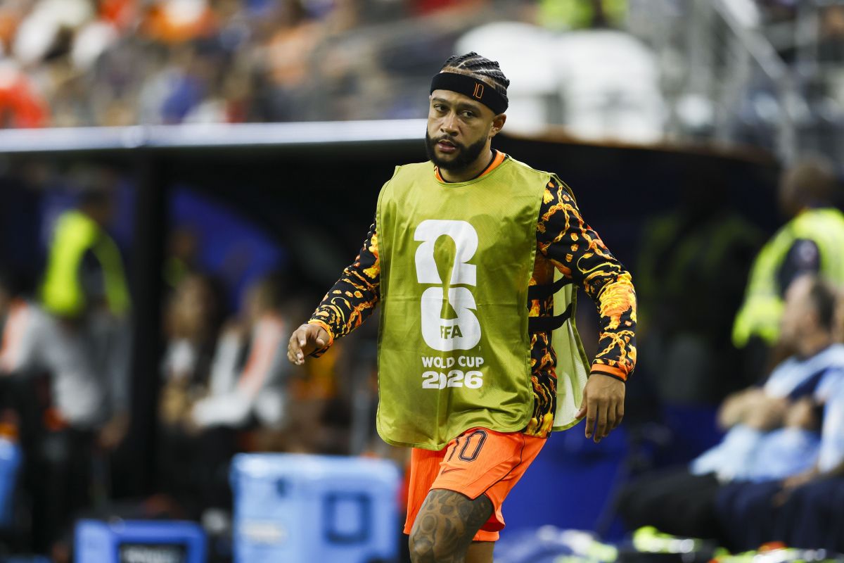 Veja como foi a atuação de Memphis Depay em Holanda x Japão