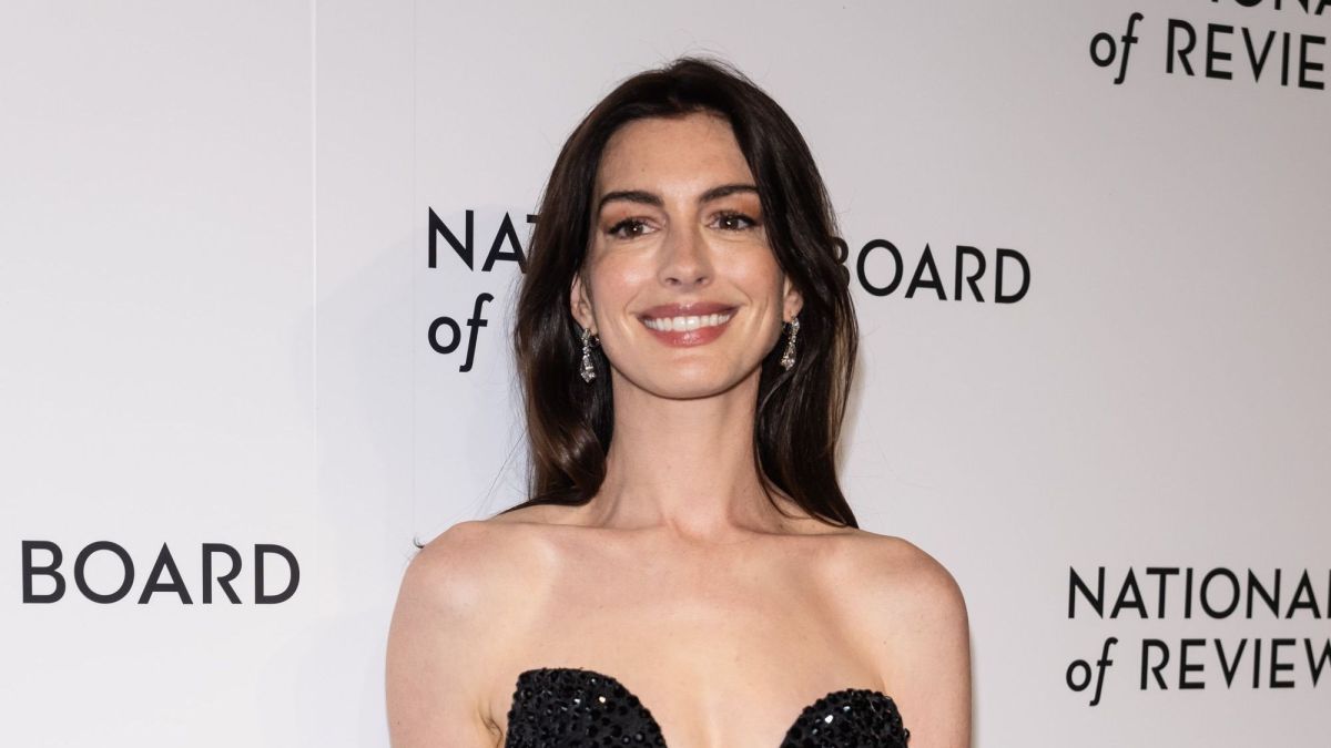 Anne Hathaway desistiu de filme por cena de parto explícita
