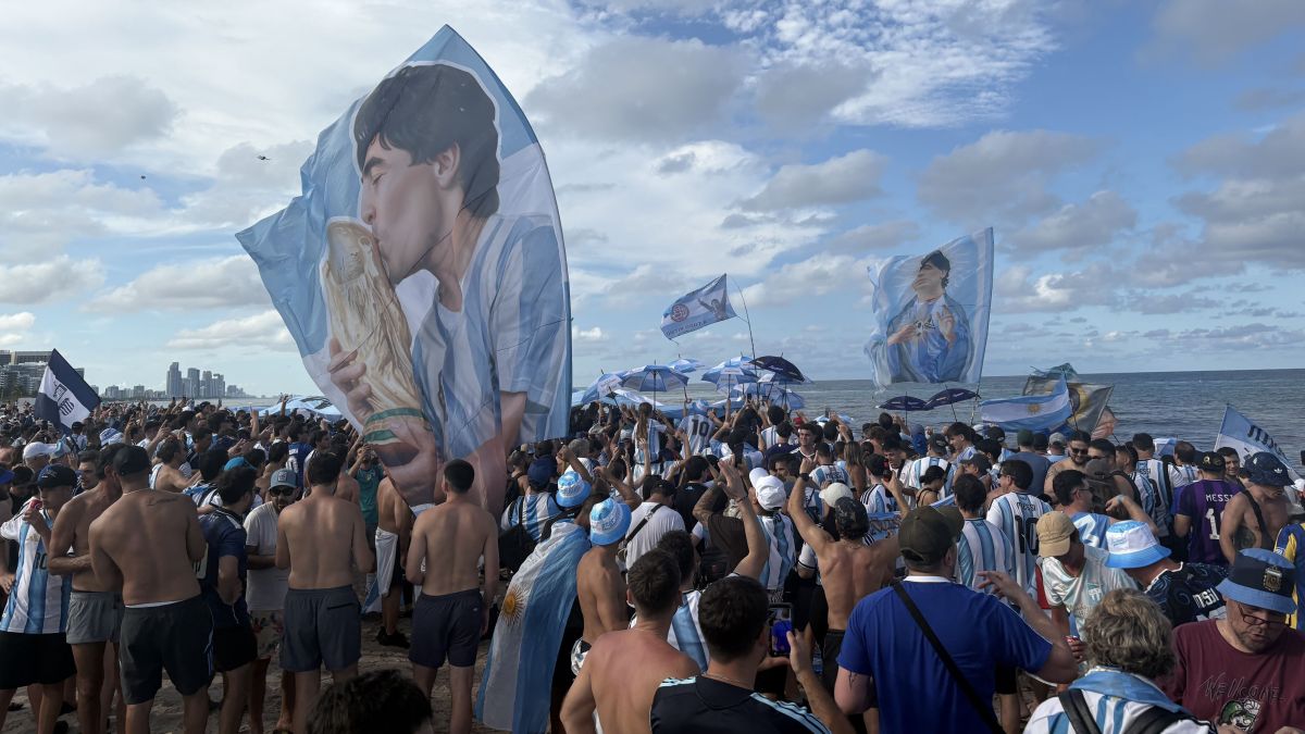 Argentina sugere separar torcidas em semifinal da Copa contra Inglaterra