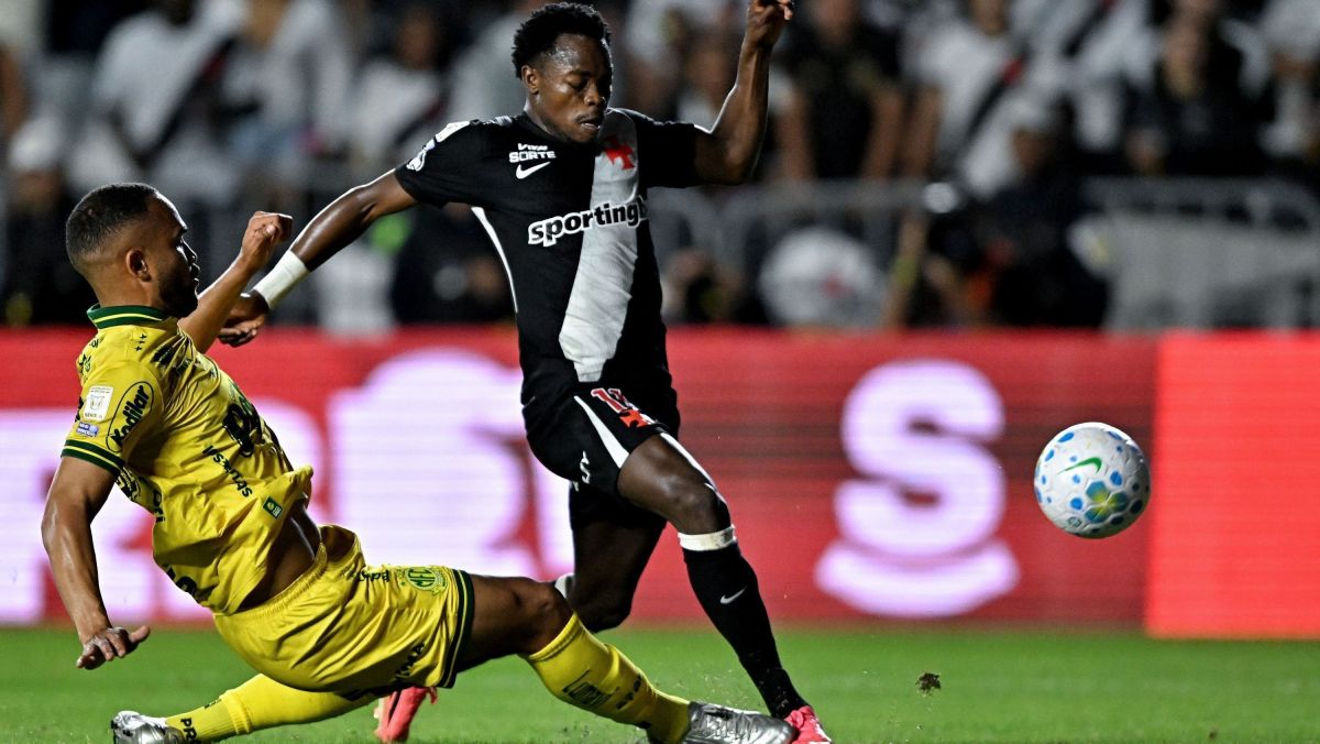 Brasileirão: com golaço, Vasco busca empate com Mirassol, mas segue no Z4