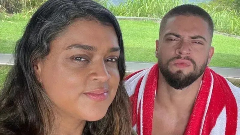 Ex de Preta Gil se defende de acusações de abandono: “Lavagem cerebral”