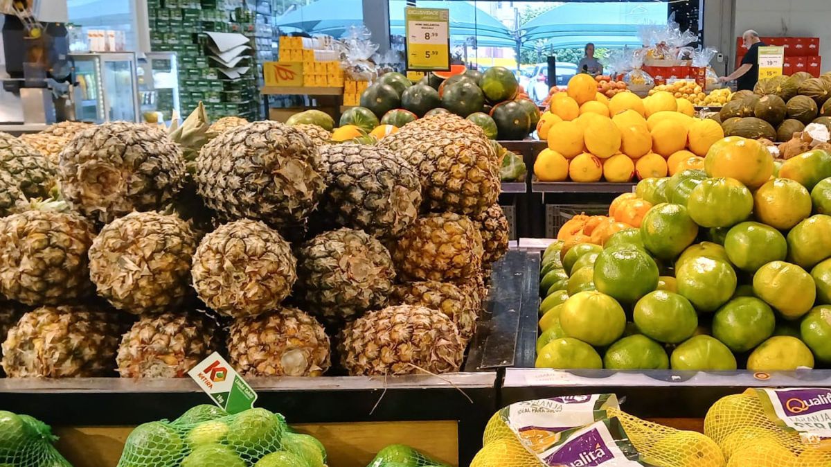 Frete mais barato ajudou na queda da inflação de alimentos, diz economista