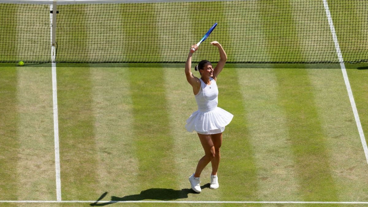 Kostyuk domina duelo com Paolini e garante vaga na semifinal de Wimbledon