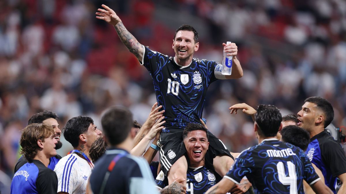 Messi diz que dinheiro dos argentinos “não chega ao fim do mês”