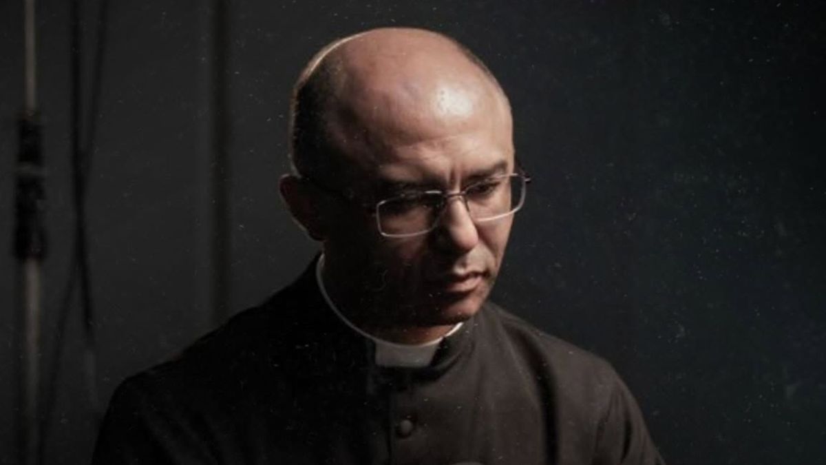 Padre de Brasília ligado a grupo conservador é excomungado pelo Vaticano