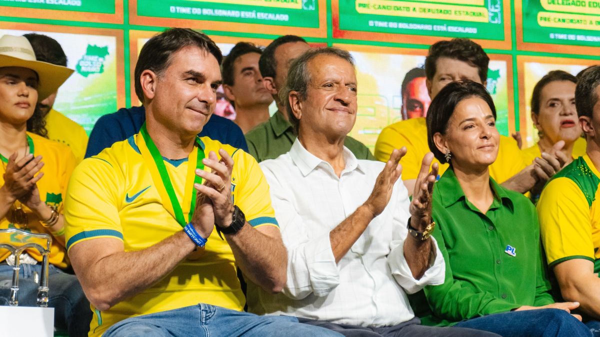 PL oficializa candidatura de Flávio Bolsonaro à Presidência